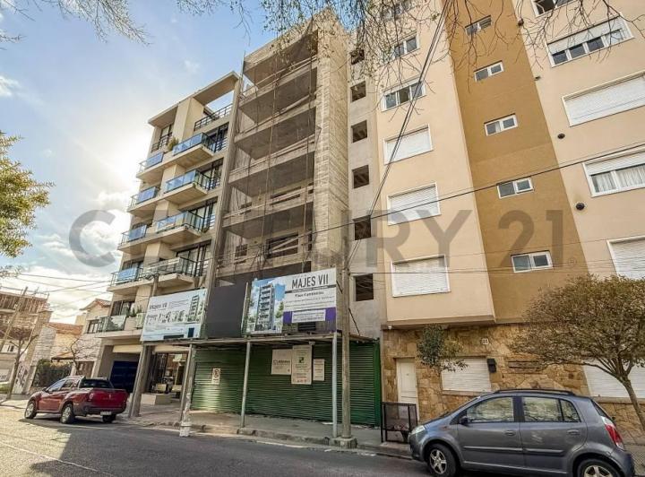 Departamento · 117m² · 4 Ambientes · 1 Cochera
