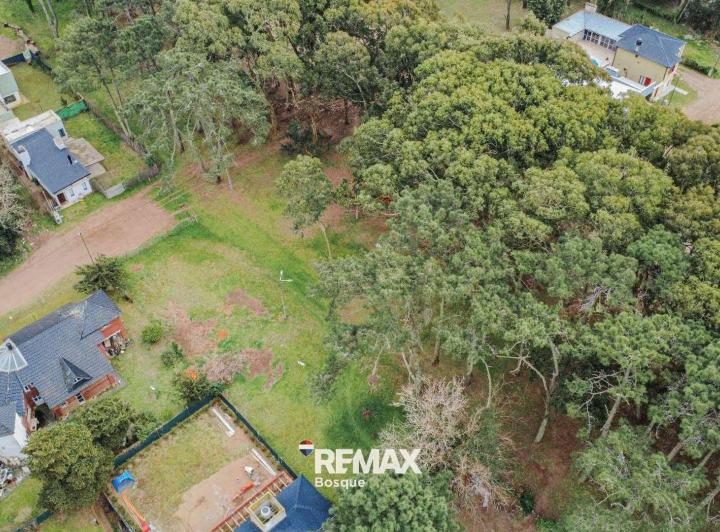 Terreno · 400m²