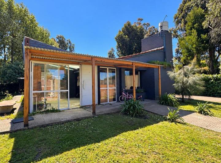 Casa · 80m² · 3 Ambientes · 1 Cochera