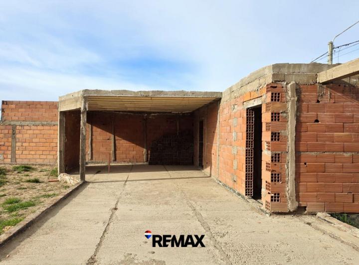 Terreno · 328m²