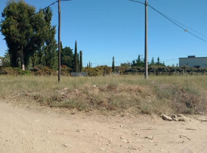 Terreno · 961m²