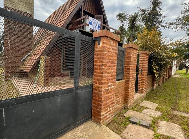 Casa · 90m² · 4 Ambientes