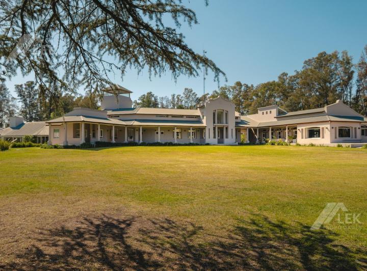 Terreno · 2600m²
