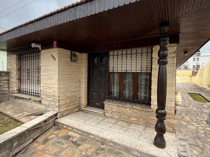 Casa · 120m² · 3 Ambientes · 1 Cochera