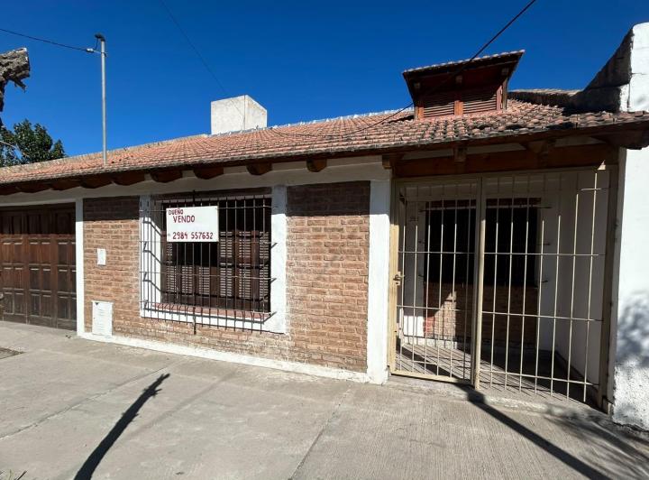 Casa · 132m² · 4 Ambientes · 1 Cochera