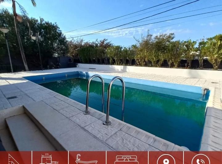 Casa · 317m² · 4 Ambientes · 4 Cocheras