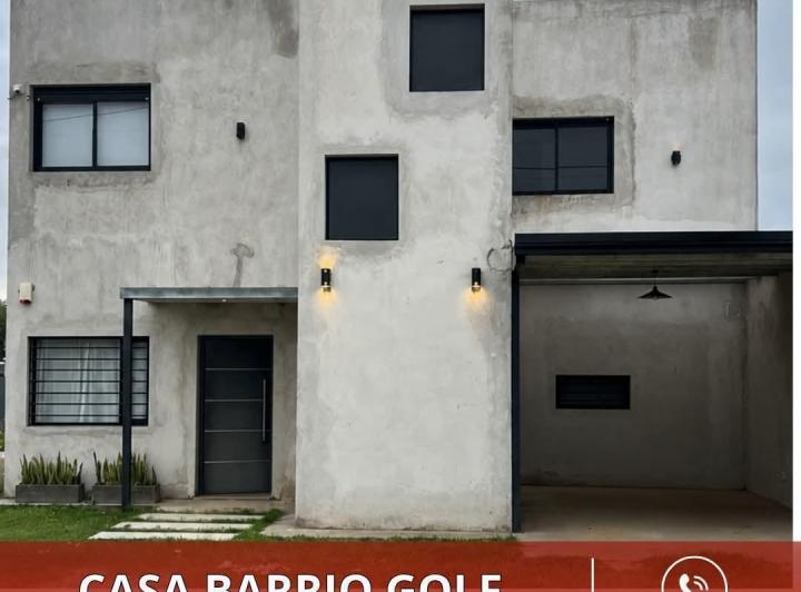 Casa · 203m² · 5 Ambientes · 2 Cocheras