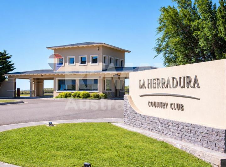 Terreno · 1258m²