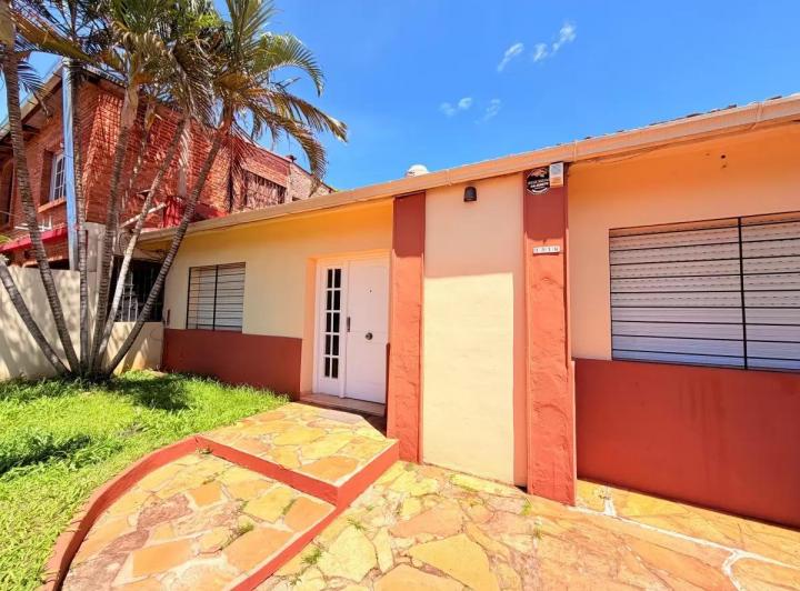 Casa · 95m² · 5 Ambientes · 1 Cochera