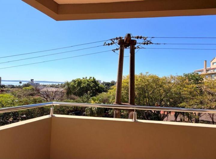 Departamento · 90m² · 6 Ambientes · 1 Cochera