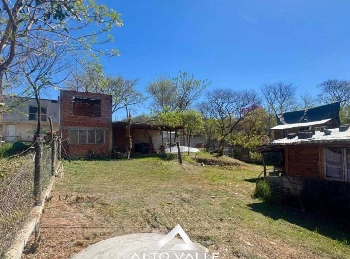 Terreno · 457m²