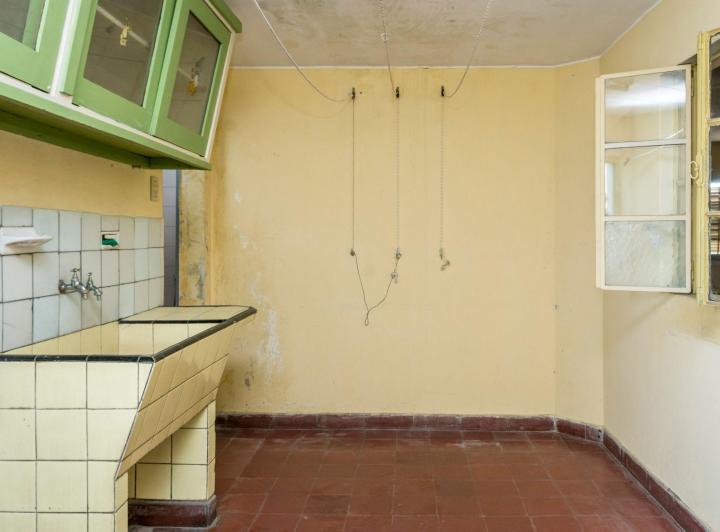 Casa · 250m² · 8 Ambientes · 2 Cocheras