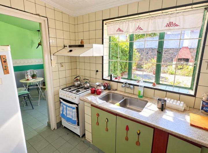 Casa · 190m² · 4 Ambientes · 1 Cochera