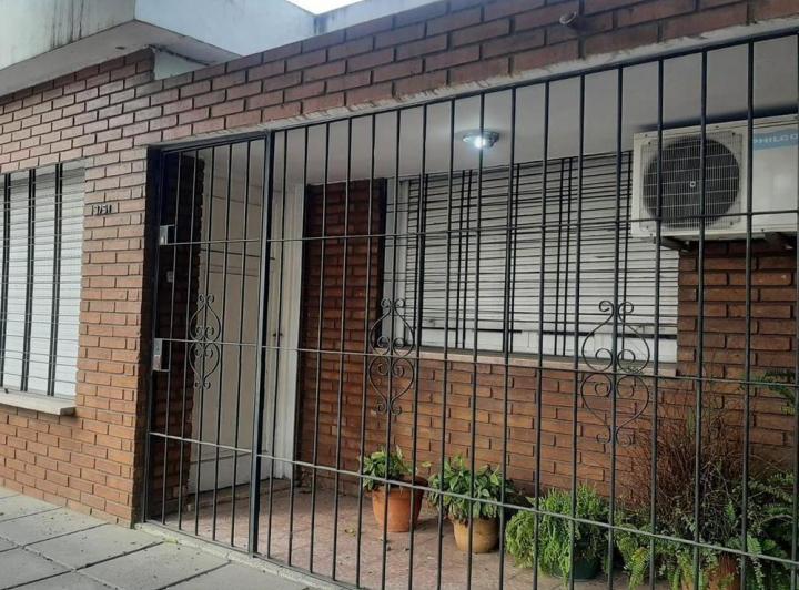 Casa · 209m² · 3 Ambientes · 4 Cocheras