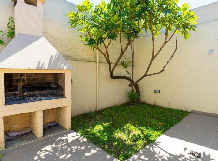 Casa · 100m² · 3 Ambientes · 1 Cochera