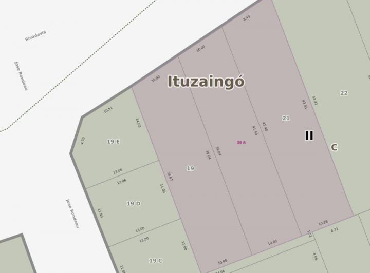 Terreno · 300m²