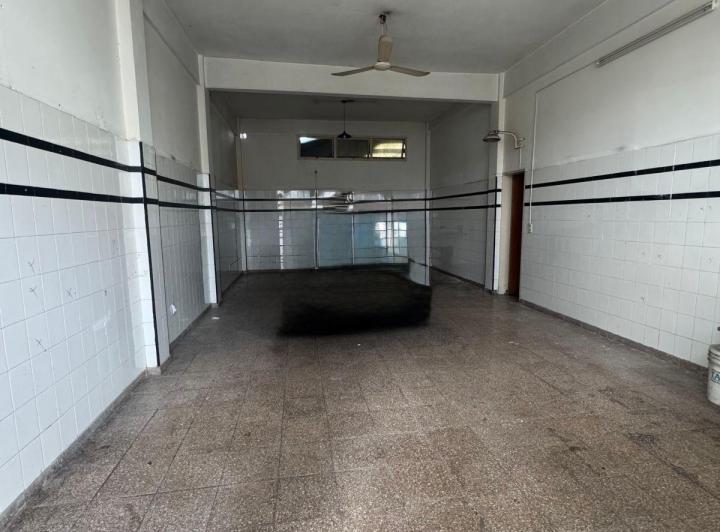 Local comercial · 45m² · 1 Cochera