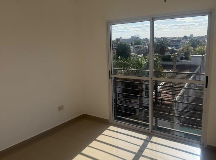 Departamento · 40m² · 2 Ambientes · 1 Cochera