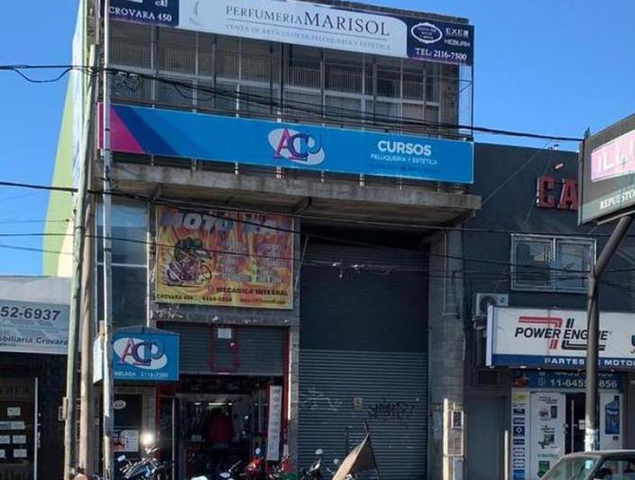 Local comercial · 268m² · 6 Ambientes