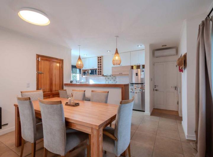 Casa · 129m² · 3 Ambientes · 1 Cochera