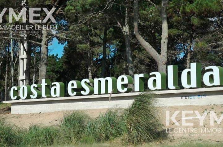 Terreno · 968m²