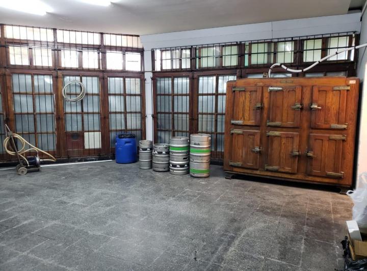 Local comercial · 200m² · 1 Cochera