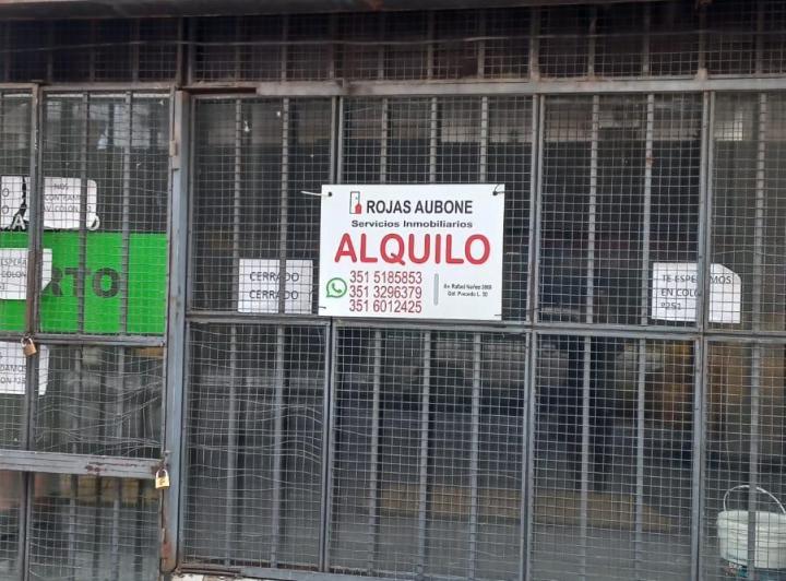 Local comercial · 130m²