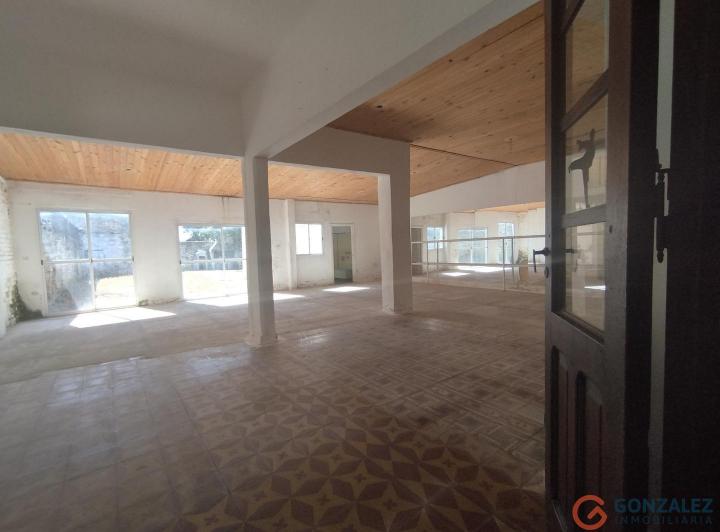 Casa · 200m² · 4 Ambientes