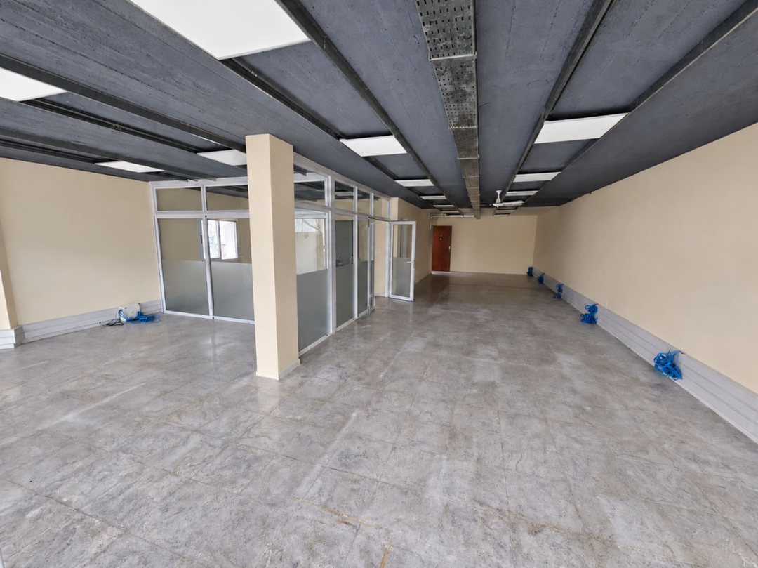 VENTA OFICINA- SAN NICOLAS- TRIBUNALES- COCHERA