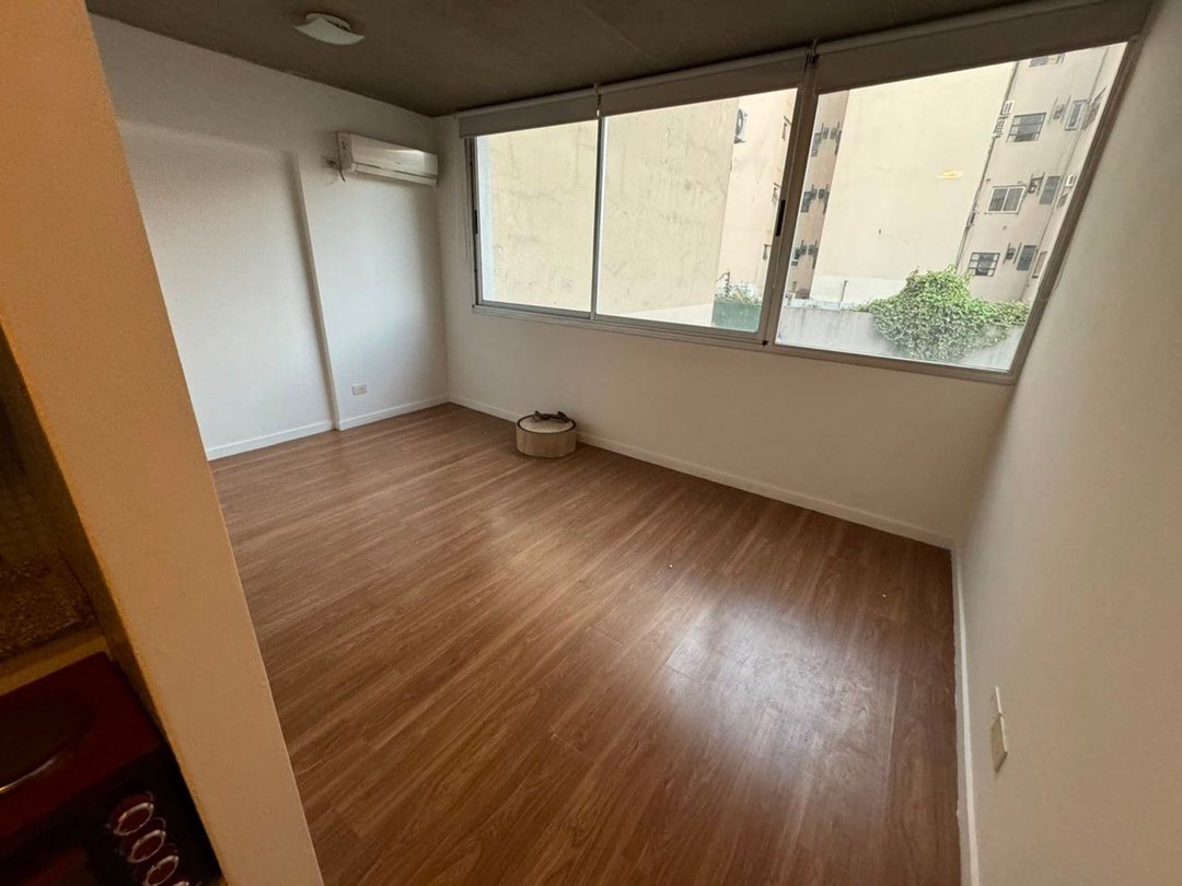 MONOAMBIENTE 20m2 CFRTE MUY LUMINOSO  SOL V.CRESPO