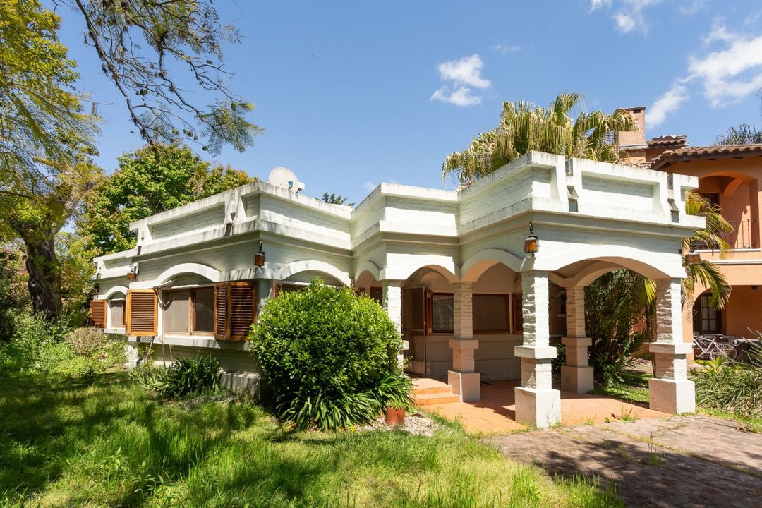 Casa 4 ambientes en venta en Club El Carmen