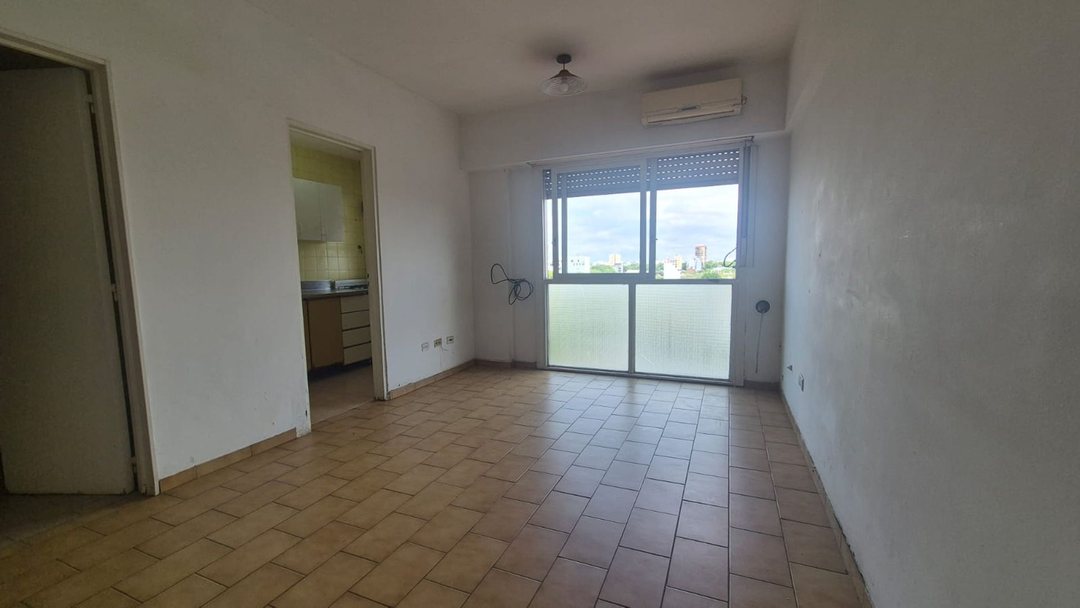 Monoambiente Venta muy luminoso Parque Patricios