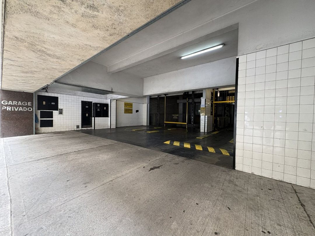 VENTA COCHERA CUBIERTA – TUCUMÁN 515 – MICROCENTRO