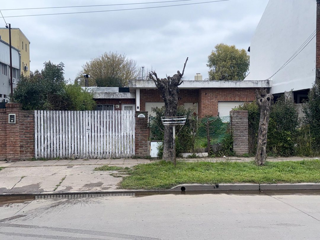 VENTA GRAN TERRENO  EN ING MASCHWITZ