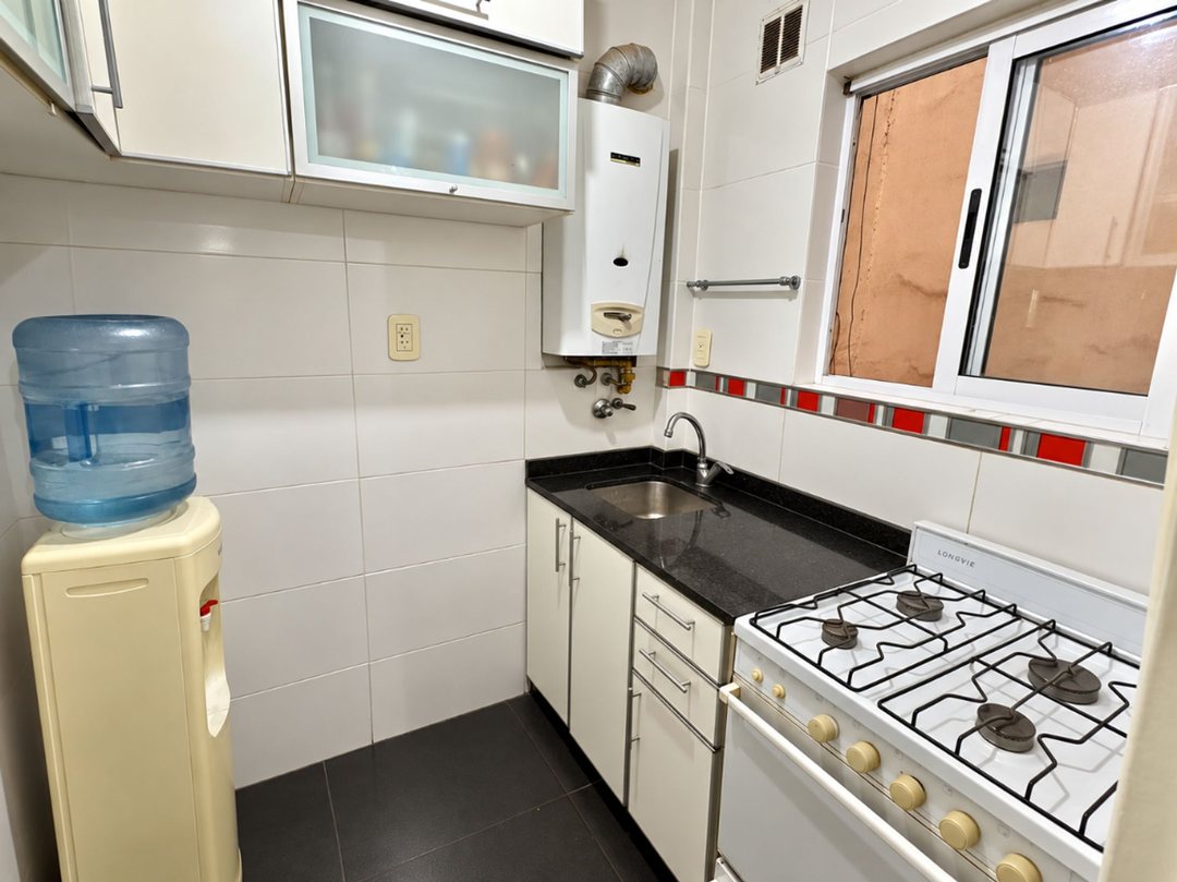 VENTA 2 AMBIENTES EN ALMAGRO - CON RENTA