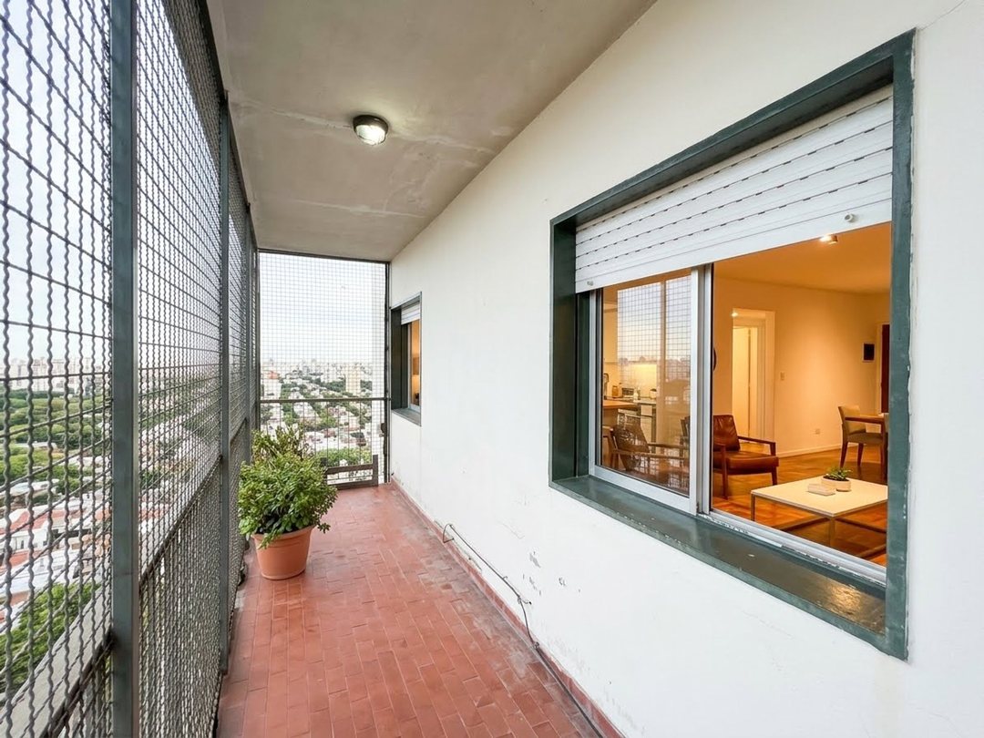 Vende 3 amb piso alto Floresta APTO CREDITO!!