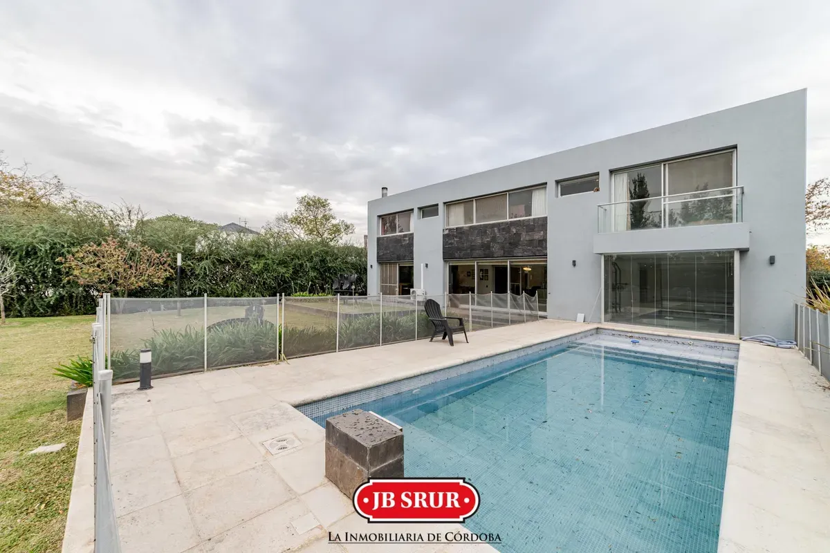 Casa en  venta en Country Fincas del Sur de 3 dormitorios