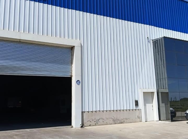 Bodega-Galpón · 850m²