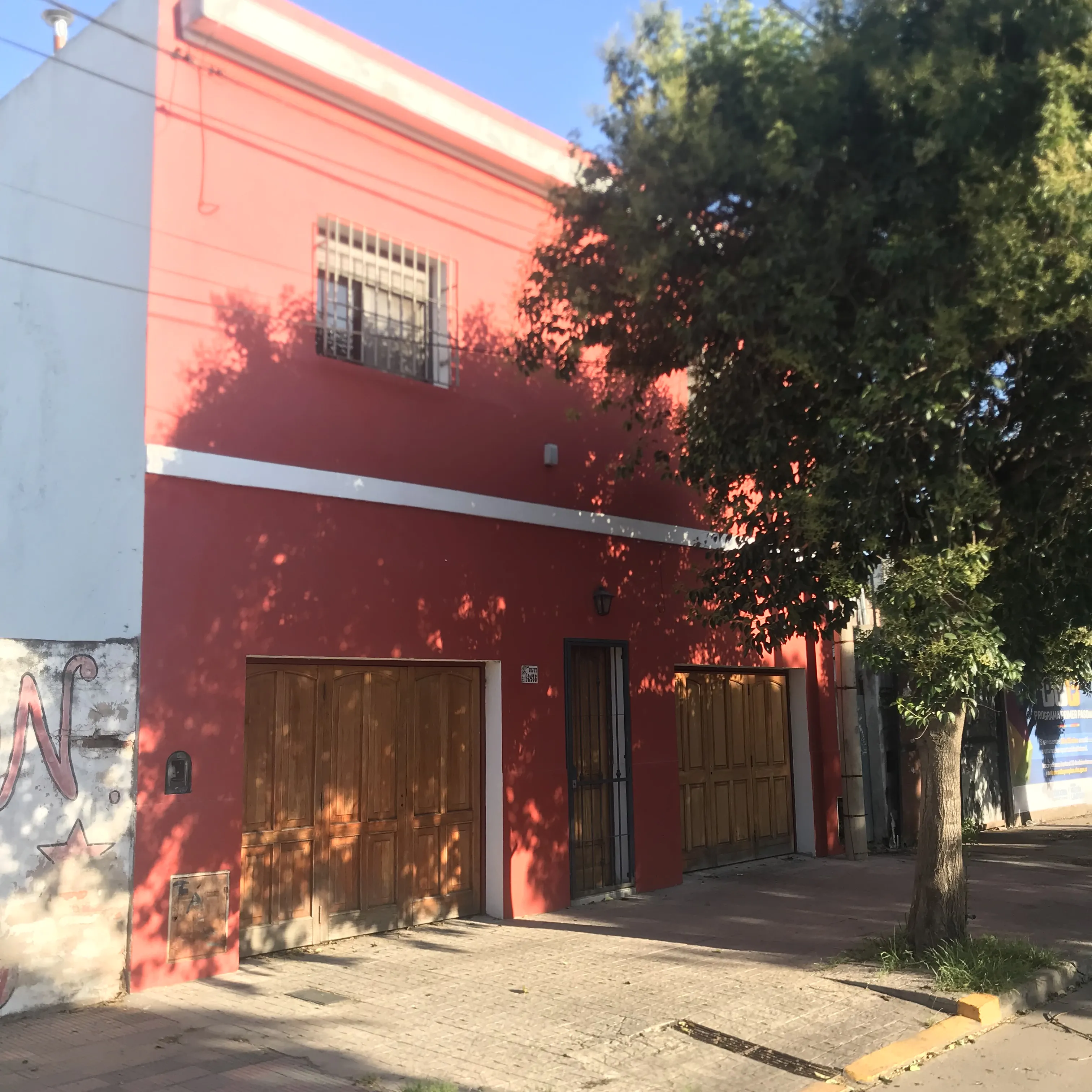 CASA A LA VENTA BARRIO ALTA CORDOBA 3 DORM 2 BAÑOS COCHERA PATIO CON PILETA