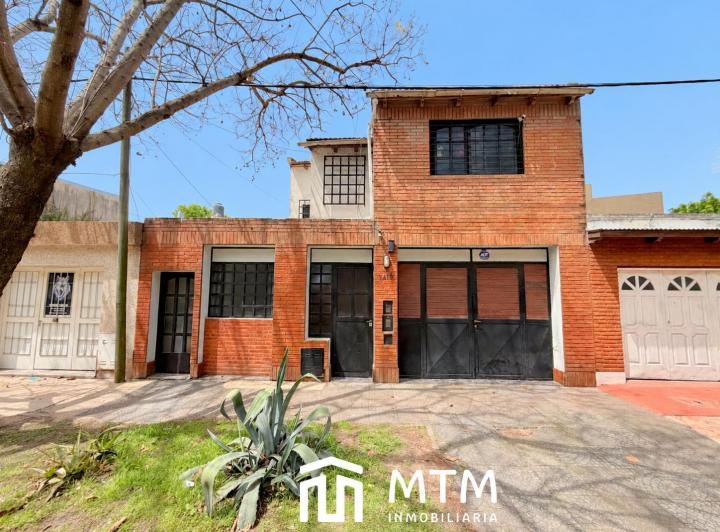 Casa · 207m² · 3 Dormitorios · 1 Cochera
