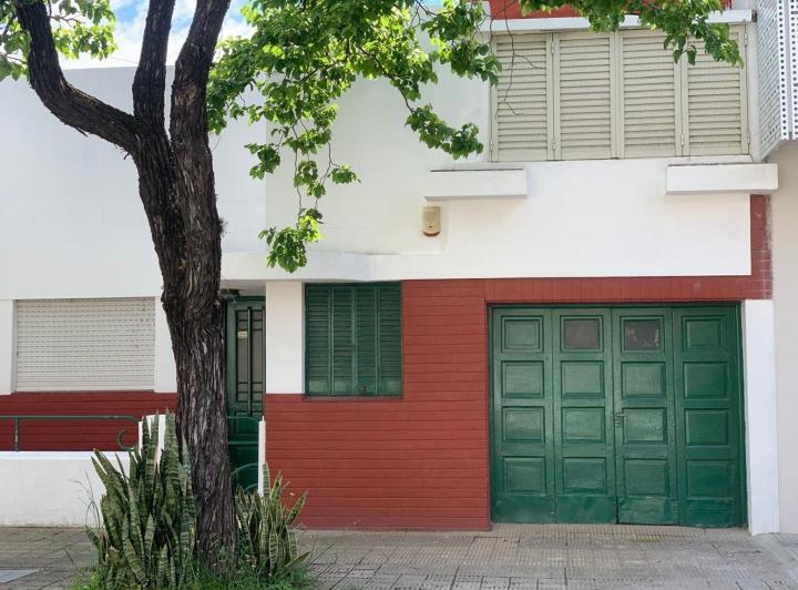 Casa · 146m² · 4 Ambientes · 1 Cochera