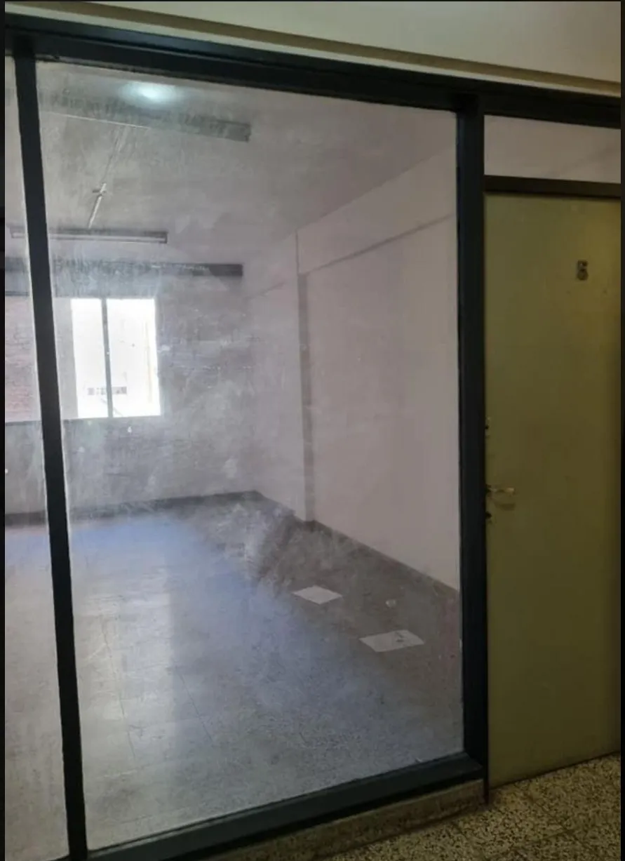 Líquido oficina en zona centro