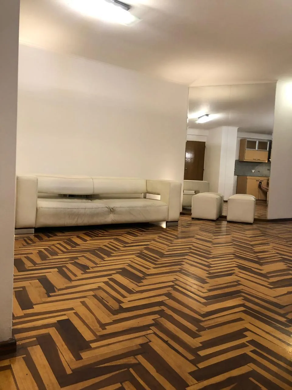 Alquilo dos dormitorios+ dos baños en Nueva Córdoba