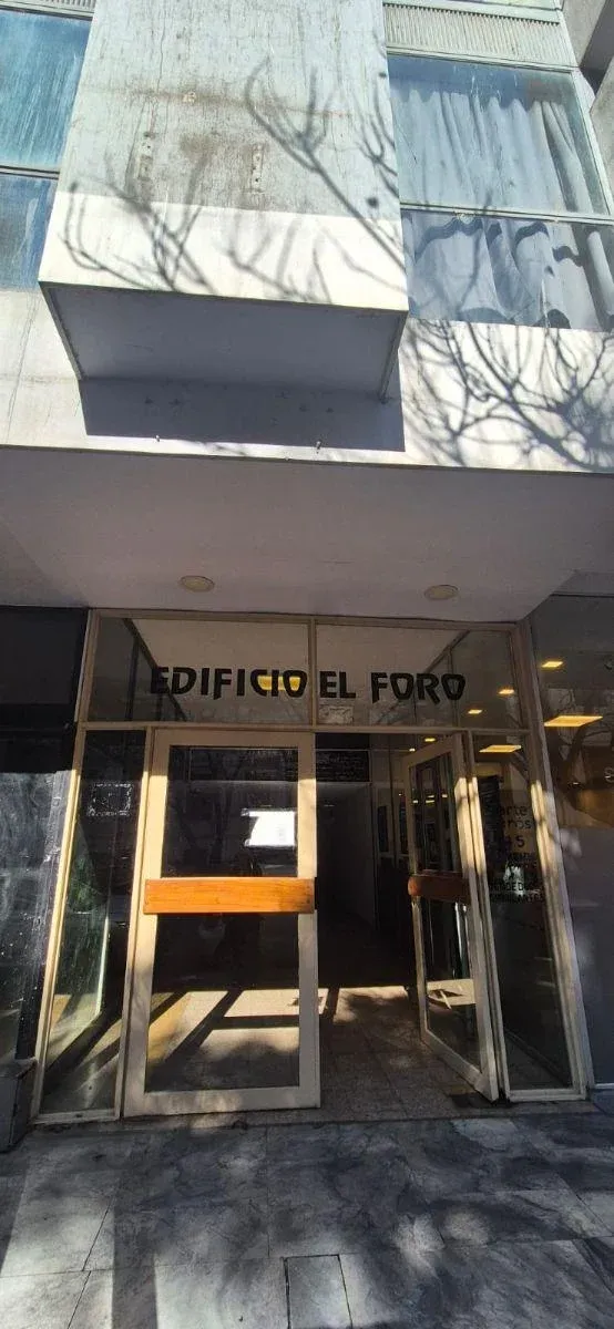 ALQUILO OFICINA ZONA TRIBUNALES CENTRO!!