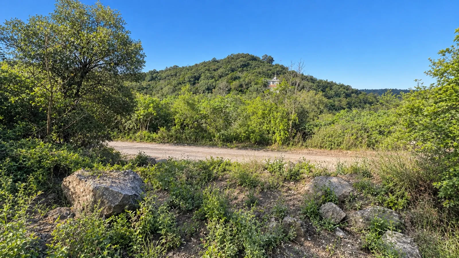 Venta. Lote Rio Ceballos, Ñu Porá.Con escritura