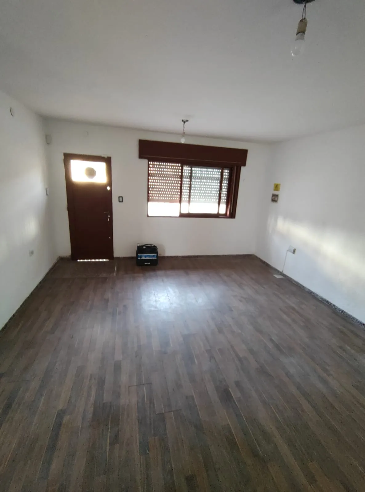 Importante Casa con galpón
