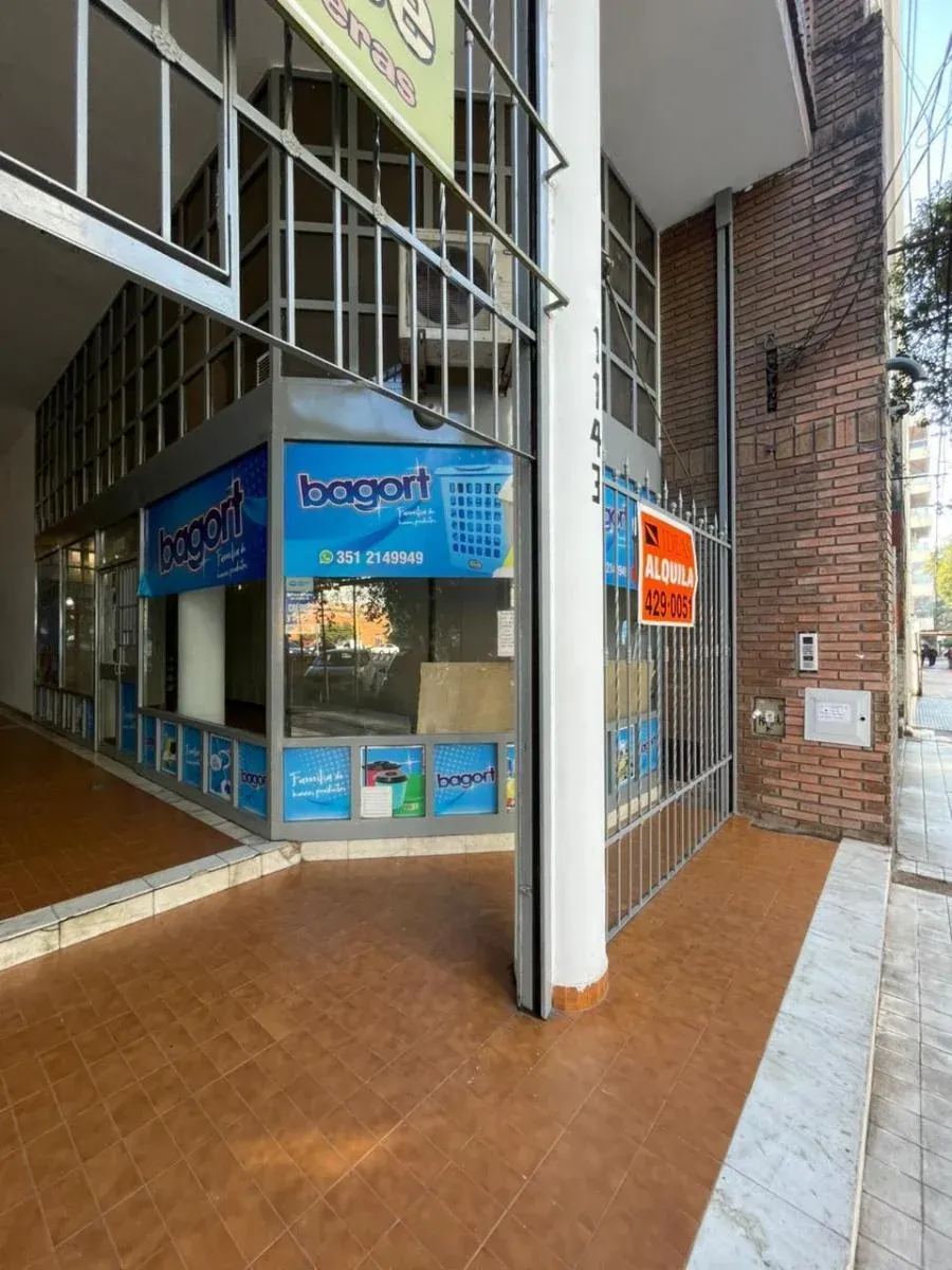 🏢 ALQUILER LOCAL COMERCIAL EN BARRIO GENERAL PAZ – 24 DE SEPTIEMBRE 1143