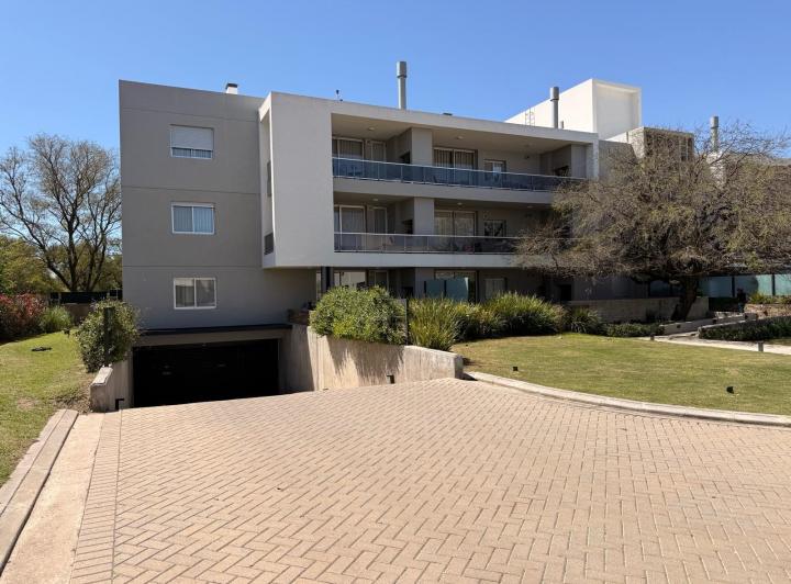 Departamento · 110m² · 2 Dormitorios · 1 Cochera