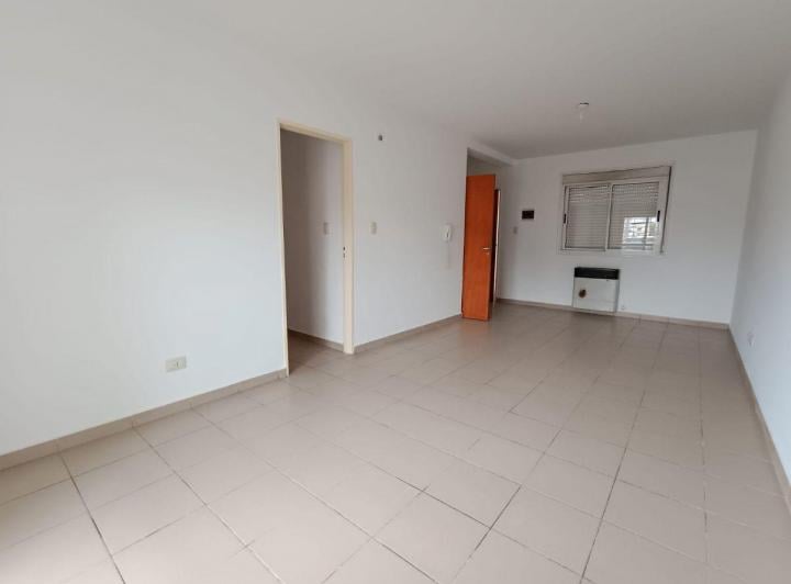 Departamento · 75m² · 5 Ambientes · 1 Cochera