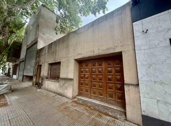 Terreno · 402m²